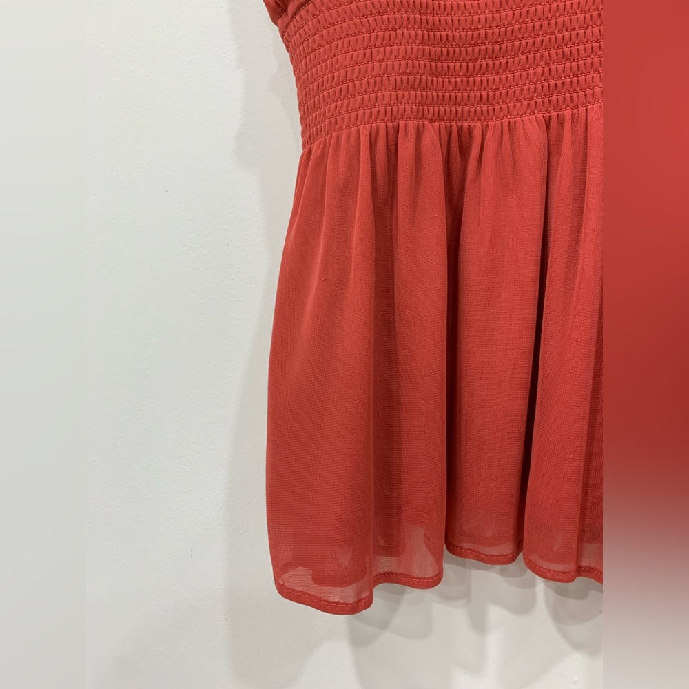 Express Tank Top - Picture 4 of 4